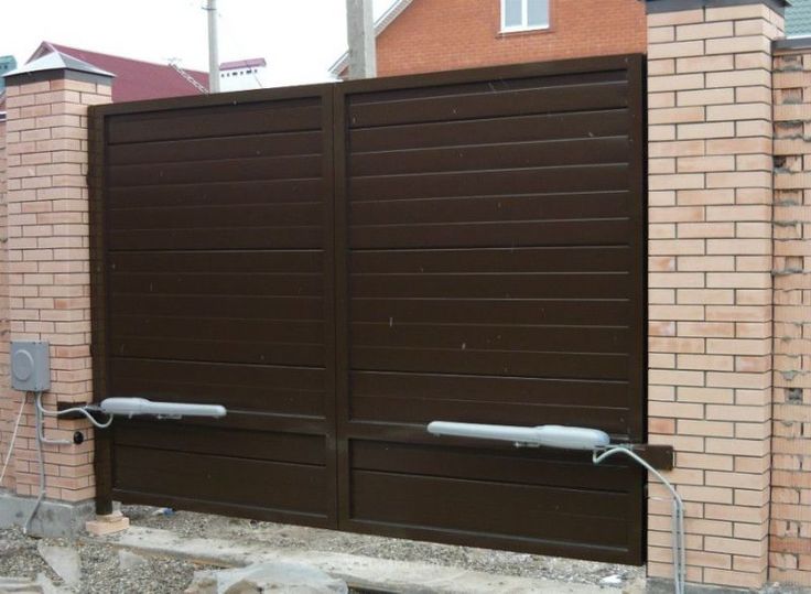 Swing gate repair in Odesa — Zamer