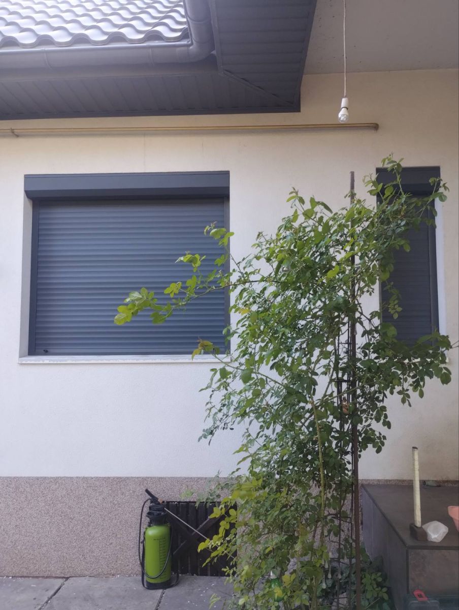 Window shutters