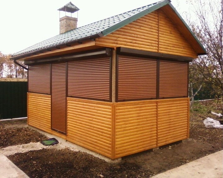Захисні ролети на дерев’яну бесідку ZAMER